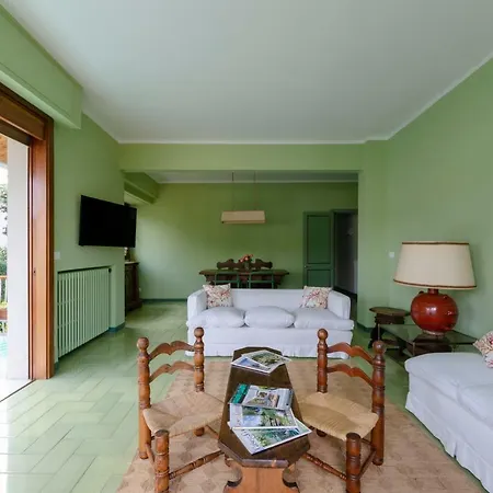 Hintown Casa Costa Santa Margherita *